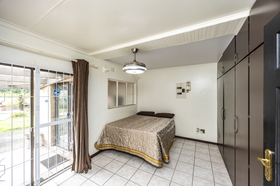 4 Bedroom Property for Sale in Sunnyridge Eastern Cape